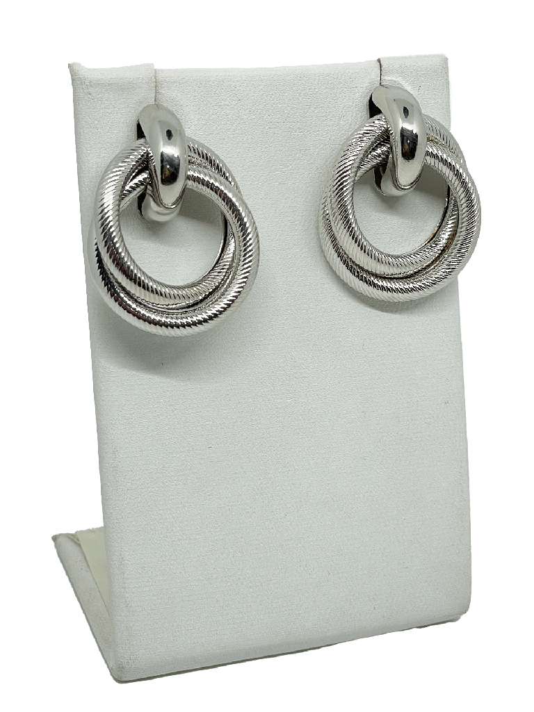 Aretes de metal 2.5 x 3.5cm