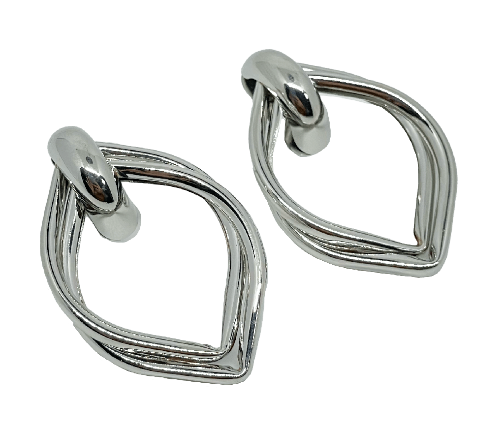 Aretes de metal x 2.7 x 4.4 cm
