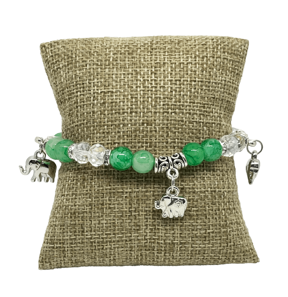 Pulsera con piedras y dijes de elefantes