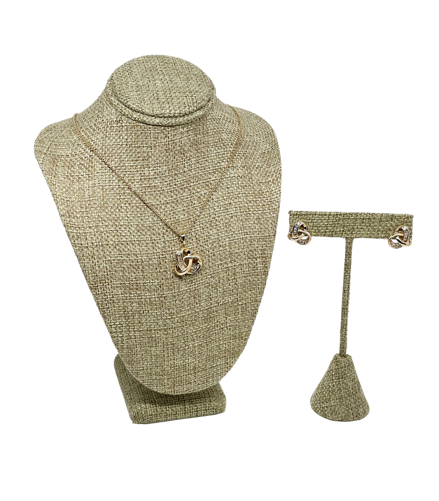 Set de collar y aretes dorados de rodio con brillantitos
