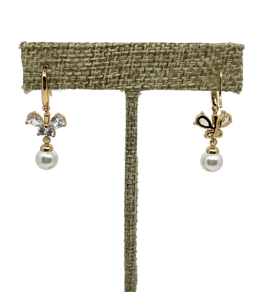 Aretes dorados de rodio con perlas y mariposas