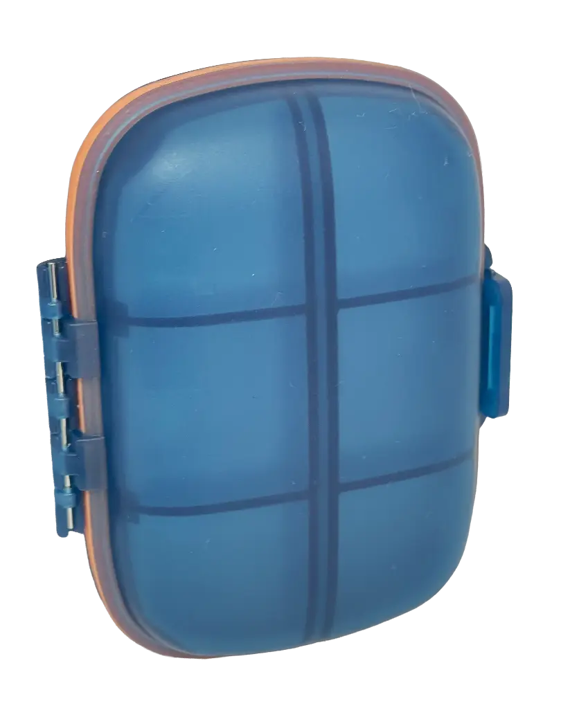 Pastillero-azul-varios-compartimientos-Shatzi.webp