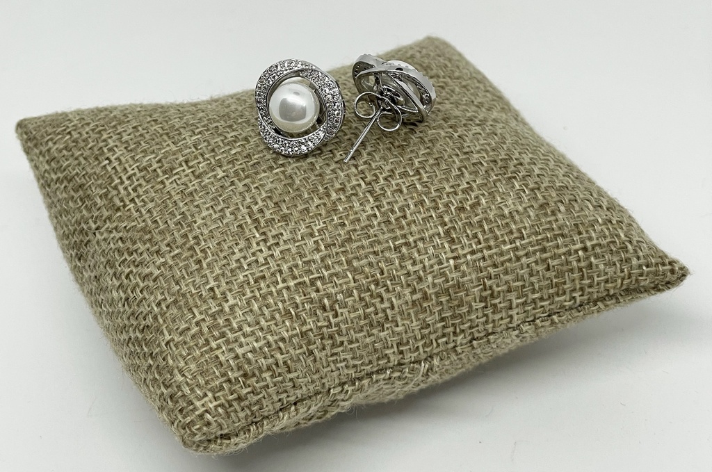 Arete con perla plateado