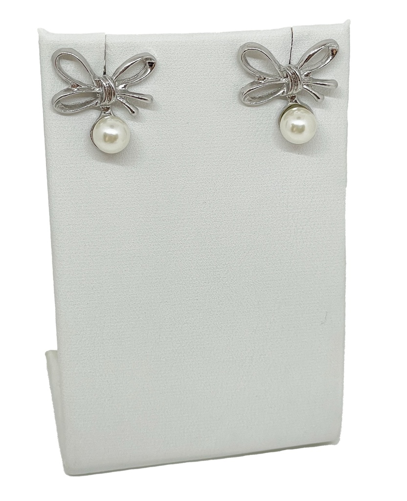 Arete de metal con perla