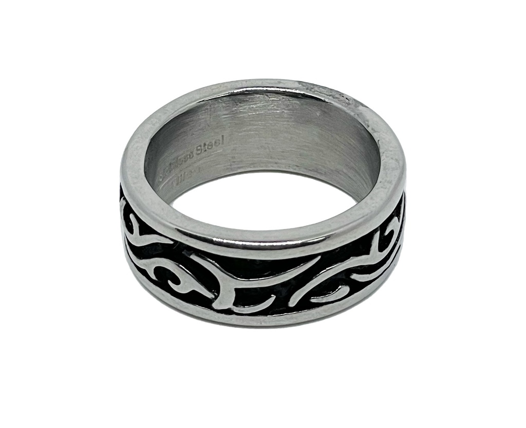 Anillo de acero inoxidable