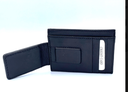 Tarjetero con money clip de cuero negro