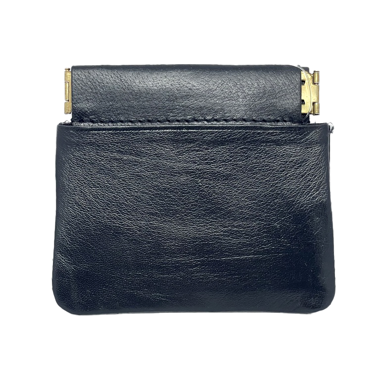 Monedero negro de cuero con clip