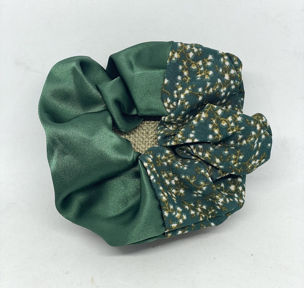 Cola con flores - Scrunchie