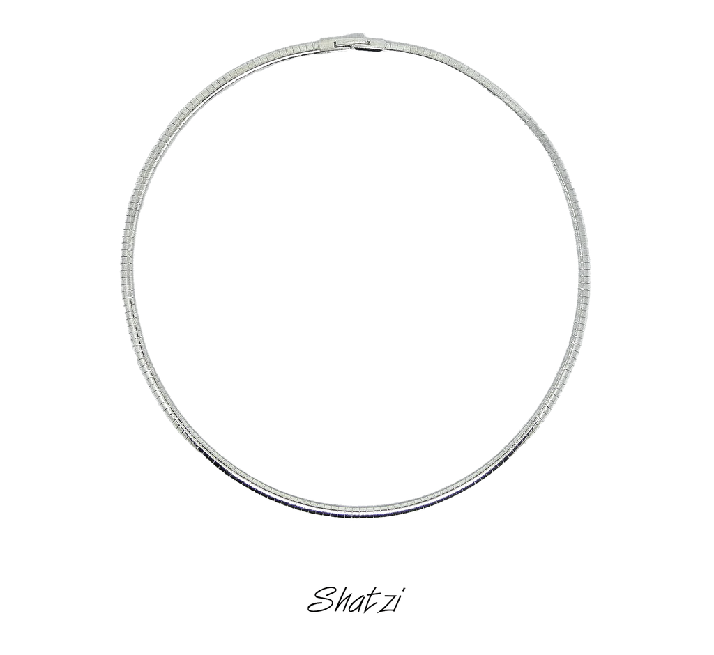 Collar omega Plateado de Fantasía