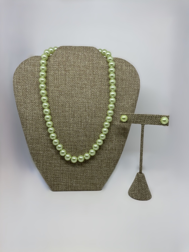 Set de collar y aretes