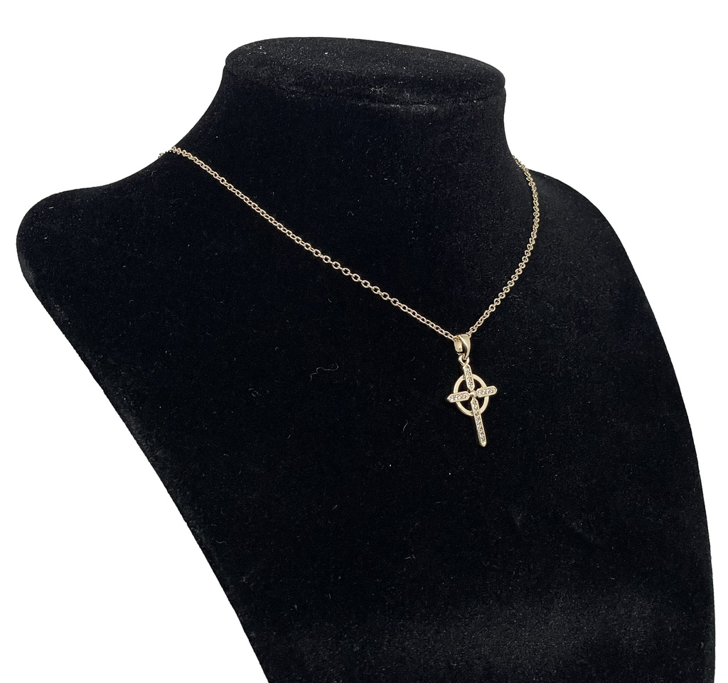 Cadena con zirconia en dorado