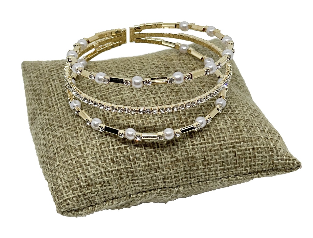Pulsera con perla y brillantito