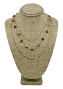 Collar dorado de 3 hilos con piedras