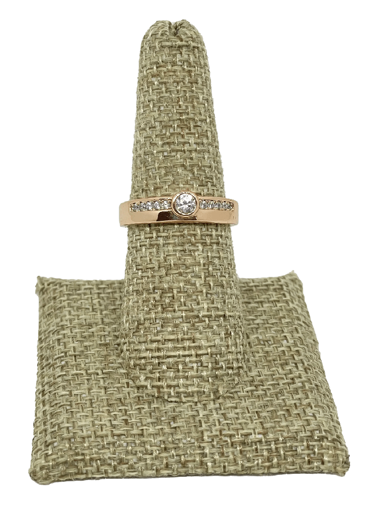 Anillo de rodio dorado