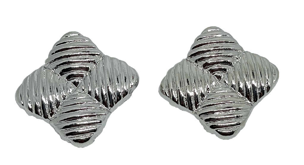 Aretes de presión 2.8 x2.8 cm