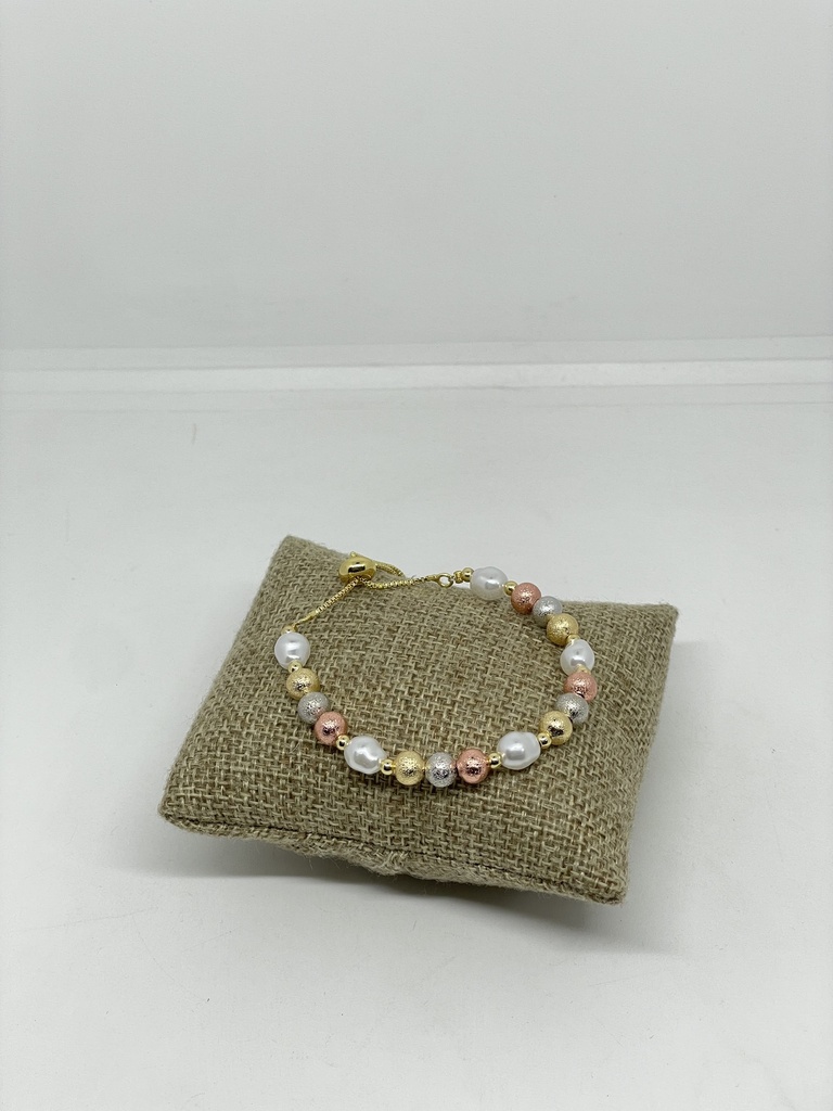 Pulsera dorada tres tonos con perla estándar