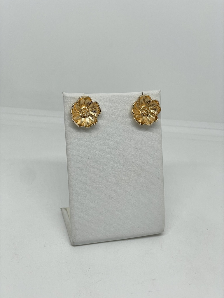 Aretes de metal de flor