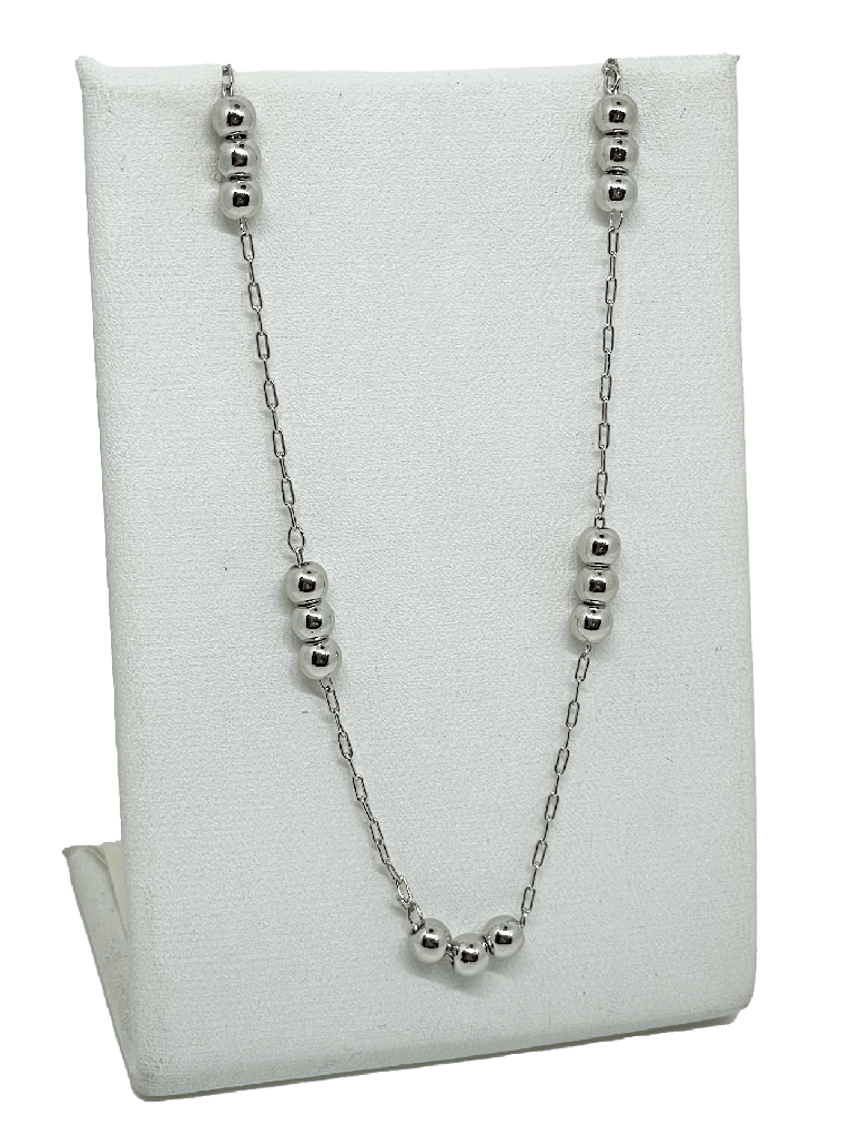 Cadena con bolitas de metal  x 44 cm L.