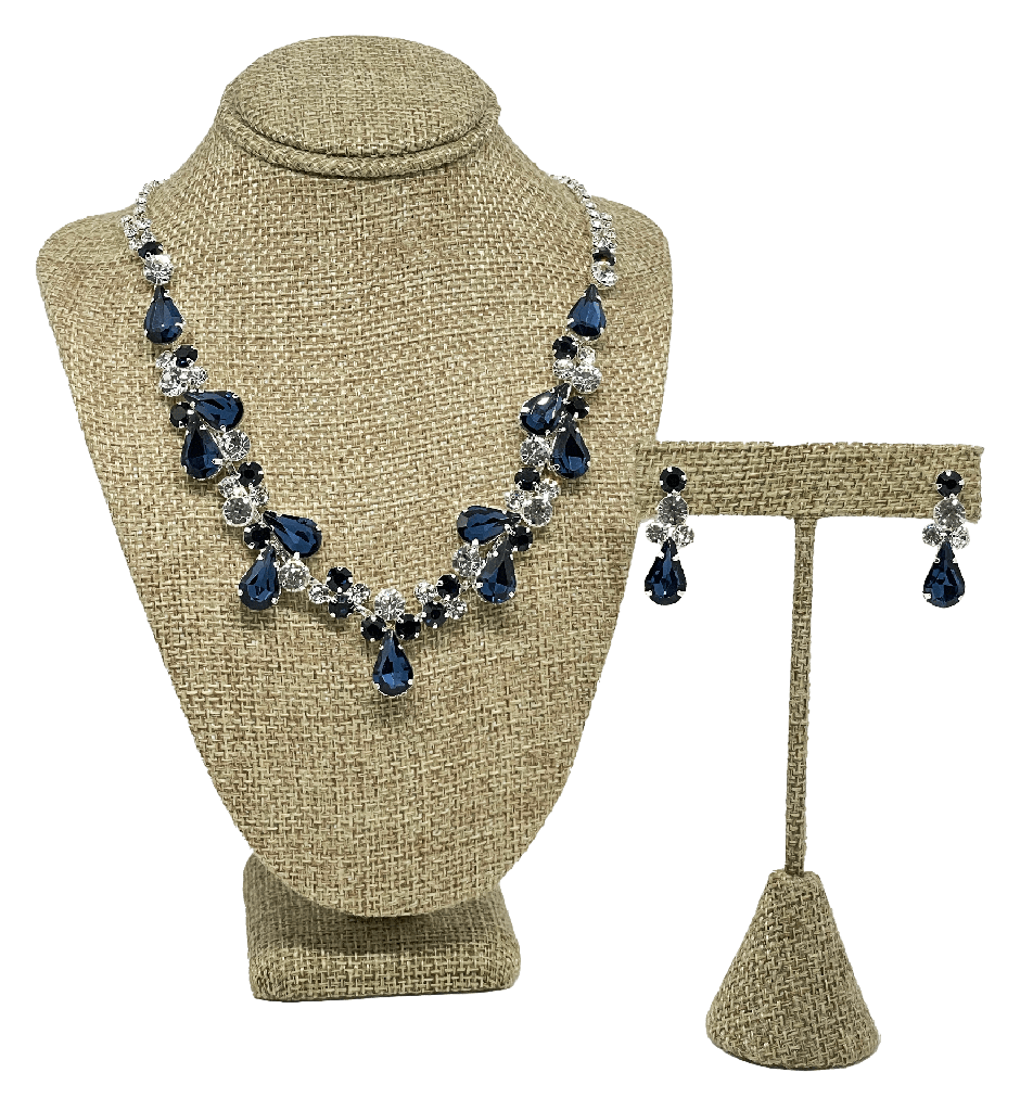 Set de collar y aretes plateado de brillantito con piedra azul