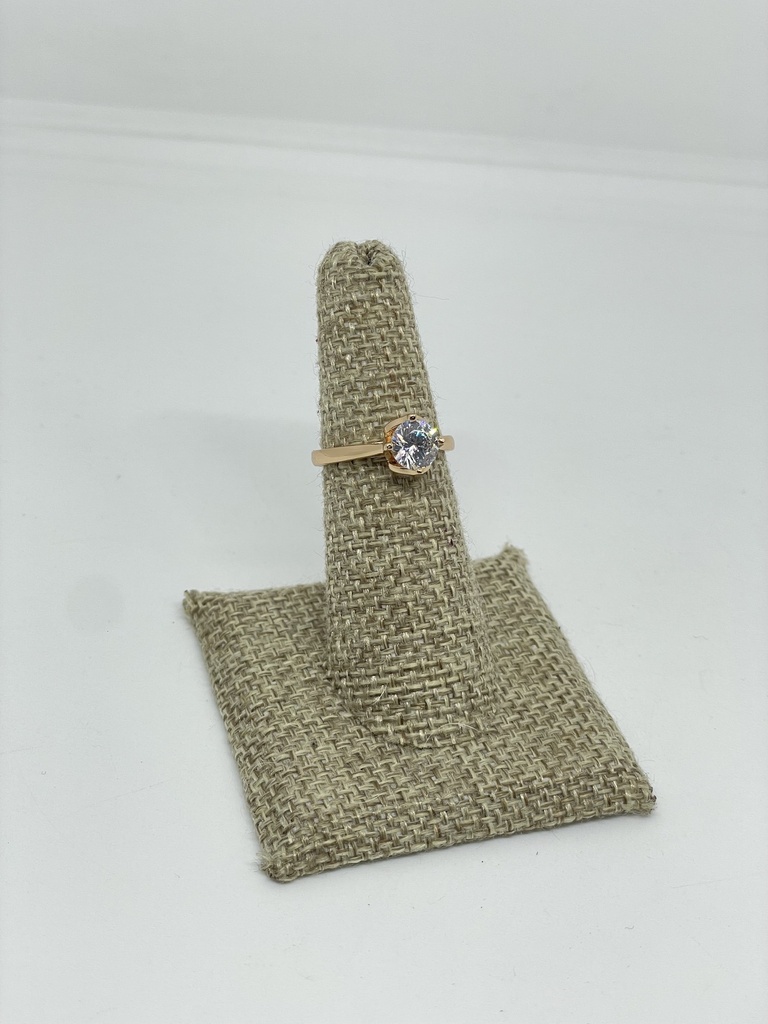 Anillo dorado de rodio con brillantito