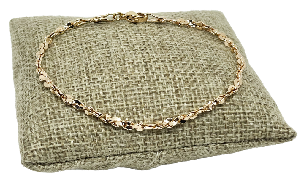 Pulsera dorada de rodio