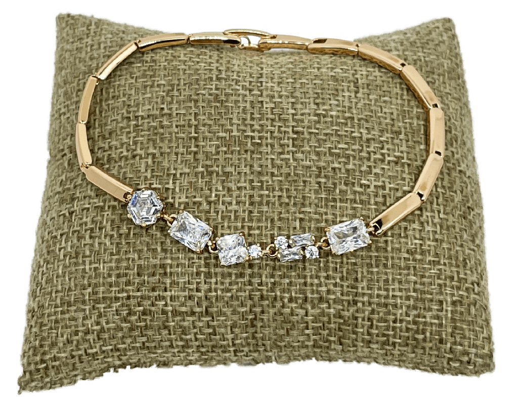 Pulsera dorada de rodio con brillantito