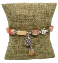 Pulsera de piedra con dijes