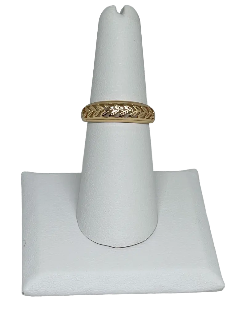 Anillo dorado de rodio