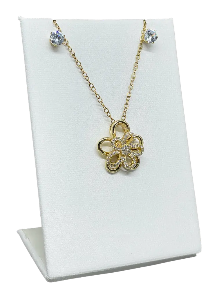 Set de collar y aretes dorado de acero inoxidable