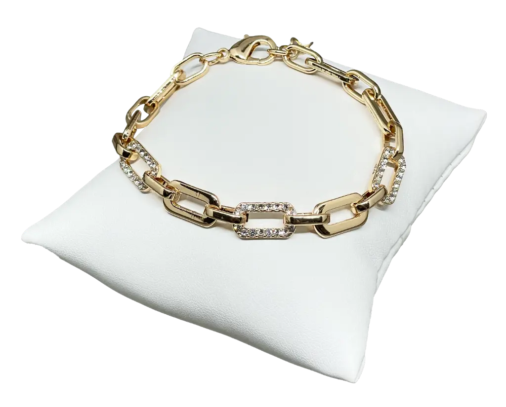 Pulsera dorada con brillantito