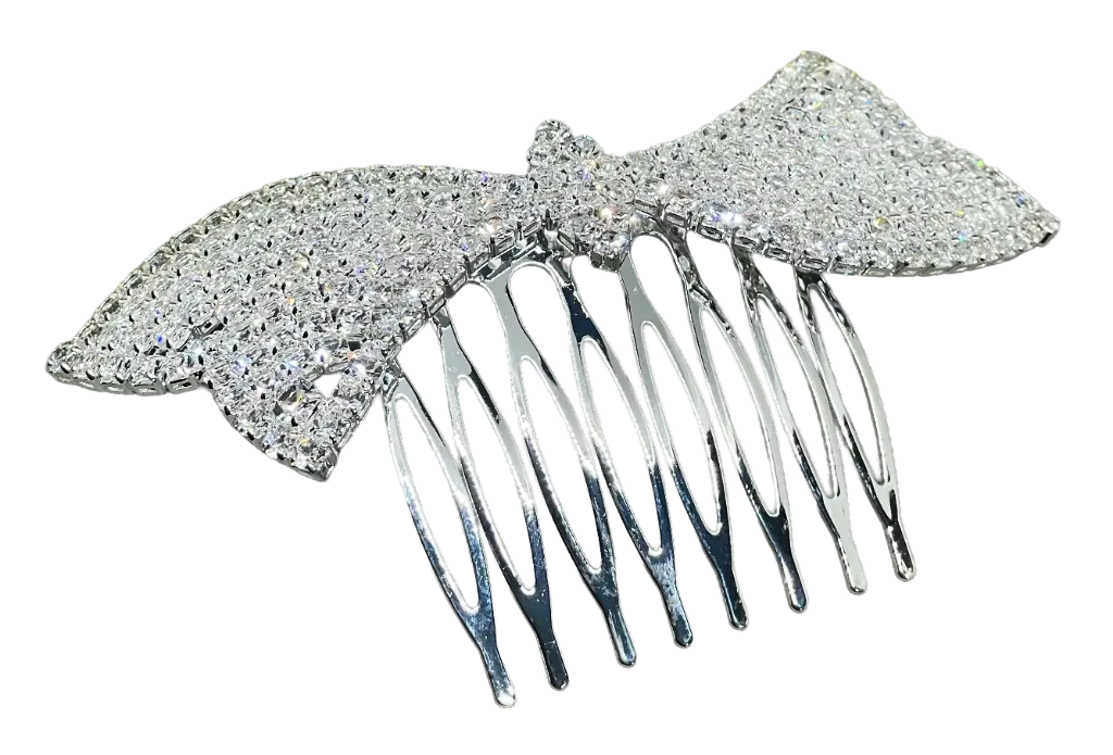 Peineta plateada con brillantito