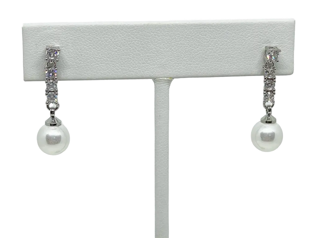 Aretes con perlas y brillantitos