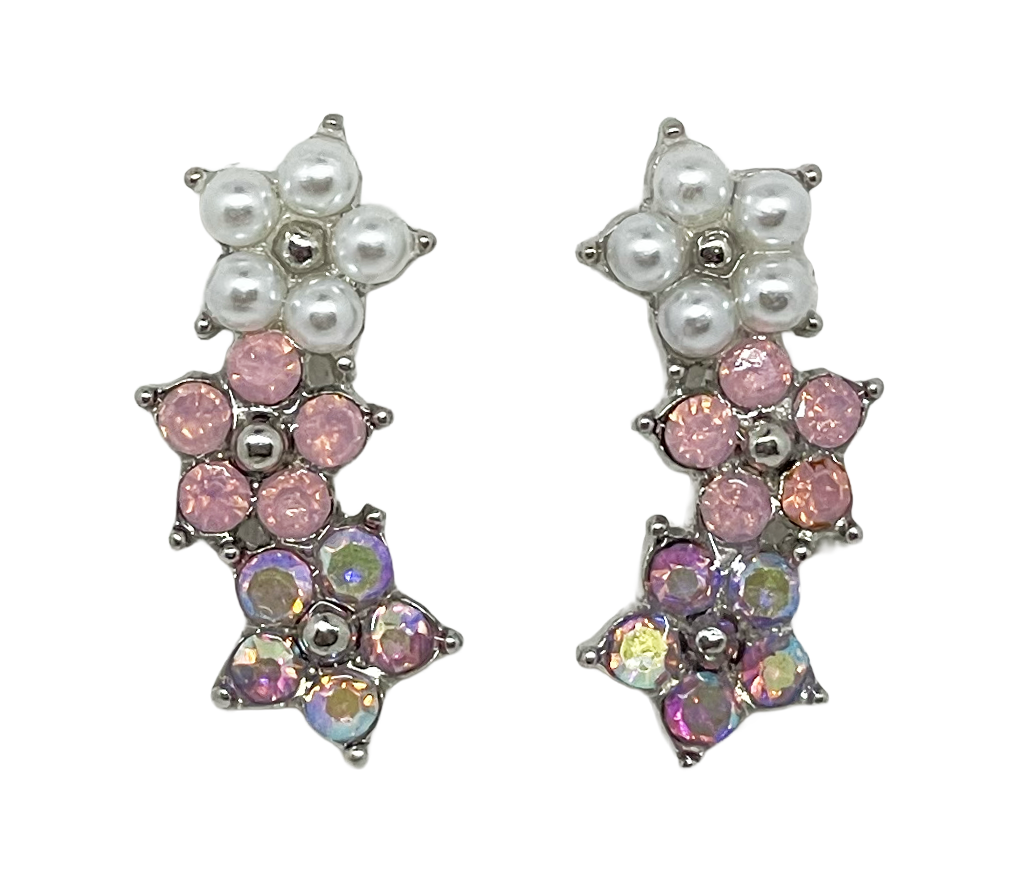 Aretes plateados de flores