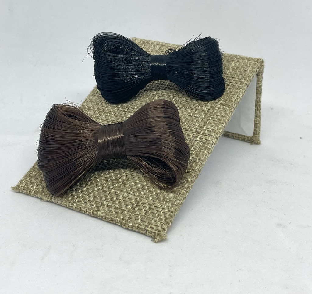 Gancho de metal con moñas negro y café