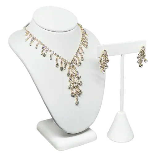 [63021] Set de collar y aretes de brillantitos dorados