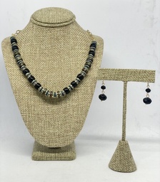 Set de collar y aretes