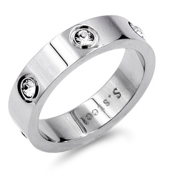 Anillo de acero inoxidable