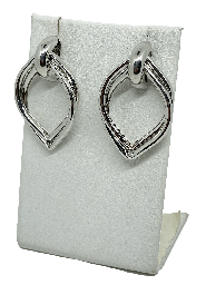 Aretes de metal x 2.7 x 4.4 cm