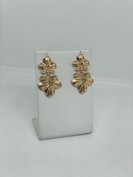 Aretes de metal