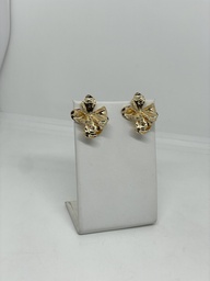 Aretes de metal de flor
