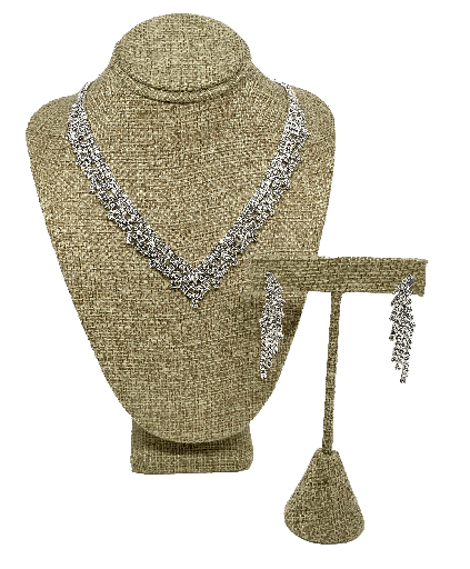 [67681] Set de collar y aretes plateado con brillantito