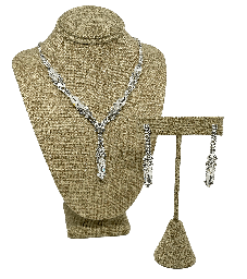 Set de collar y aretes con brillantito