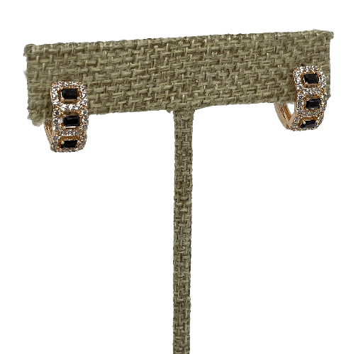 [68234] Arete dorado de rodio con piedra negra