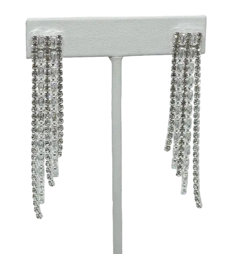 [68925] Aretes plateados con brillantitos