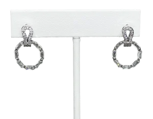 Aretes plateados con brillantito