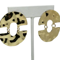 Aretes