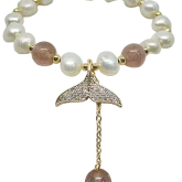 Pulsera ajustable con perla blanca y dije de cola de sirena