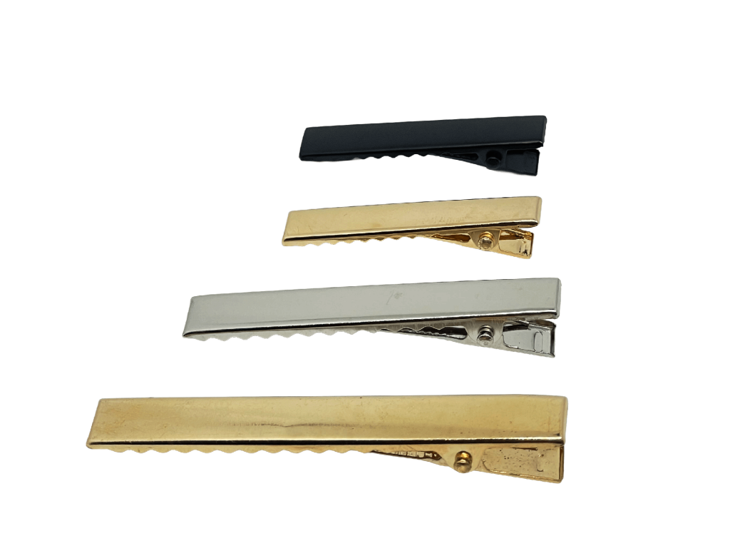 Set de 4 ganchos de pinza negro, dorado y plateado