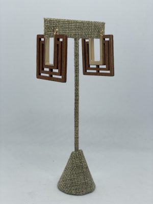 Arete de madera con dorado