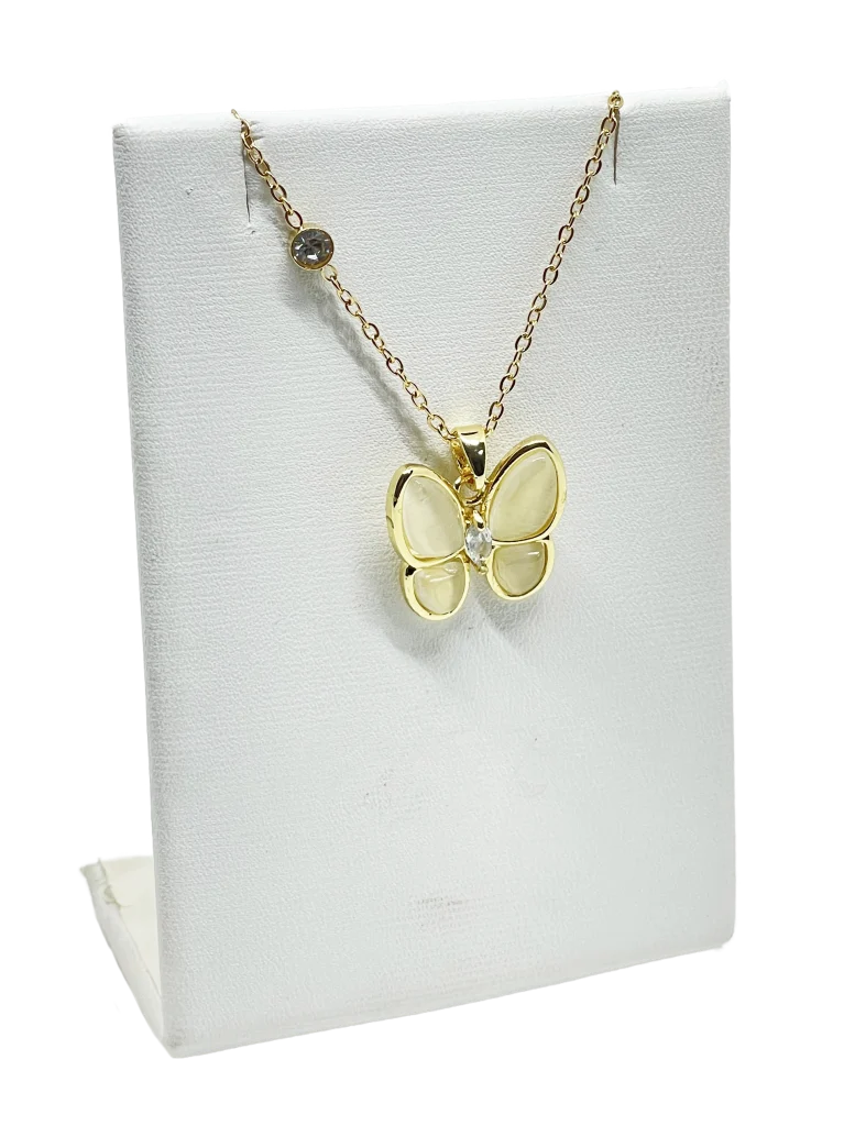 cadena de acero inoxidable con dije de mariposa
